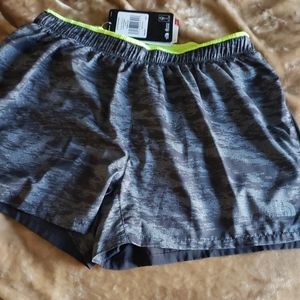 North face mens shorts flight series